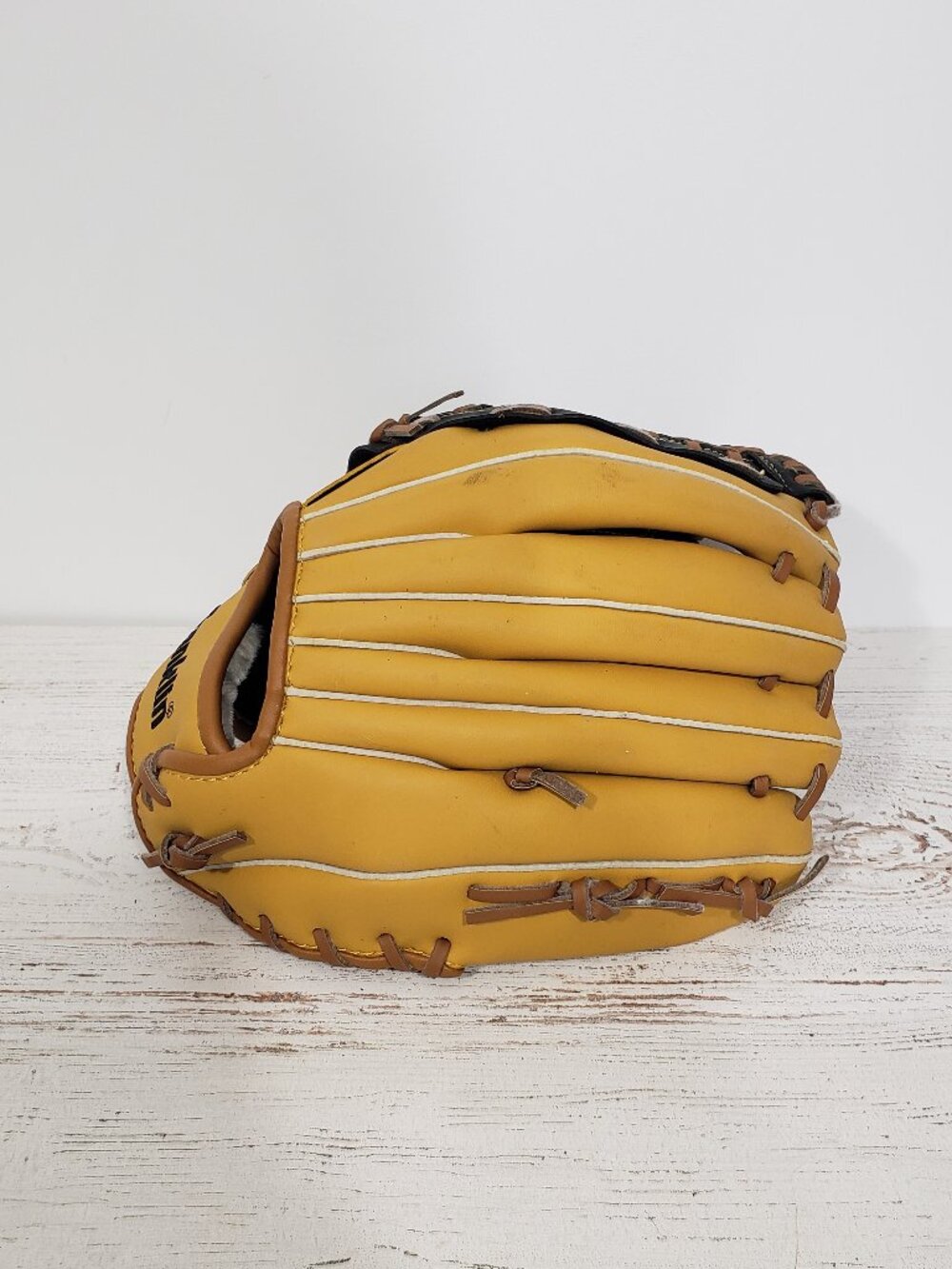 Franklin 22603L 12" Left handed thrower Baseball Glove  ( worn right ) NEW - Picture 2 of 7